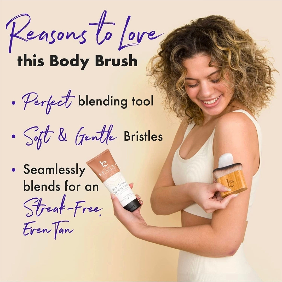 Kabuki Self Tanner Blending Brush