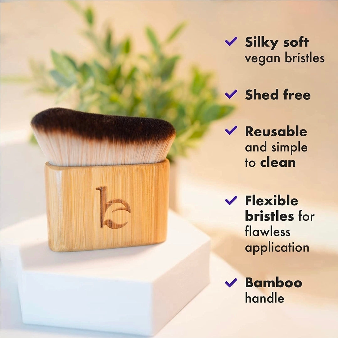 Kabuki Self Tanner Blending Brush